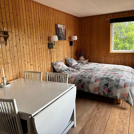 Eskaerhus Pa Tasinge, Taet Pa Svendborg - Afdeling Med Egen Indgang 아파트 Troense